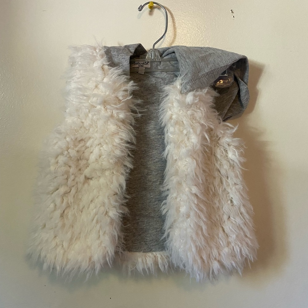 Kids fuzzy vest